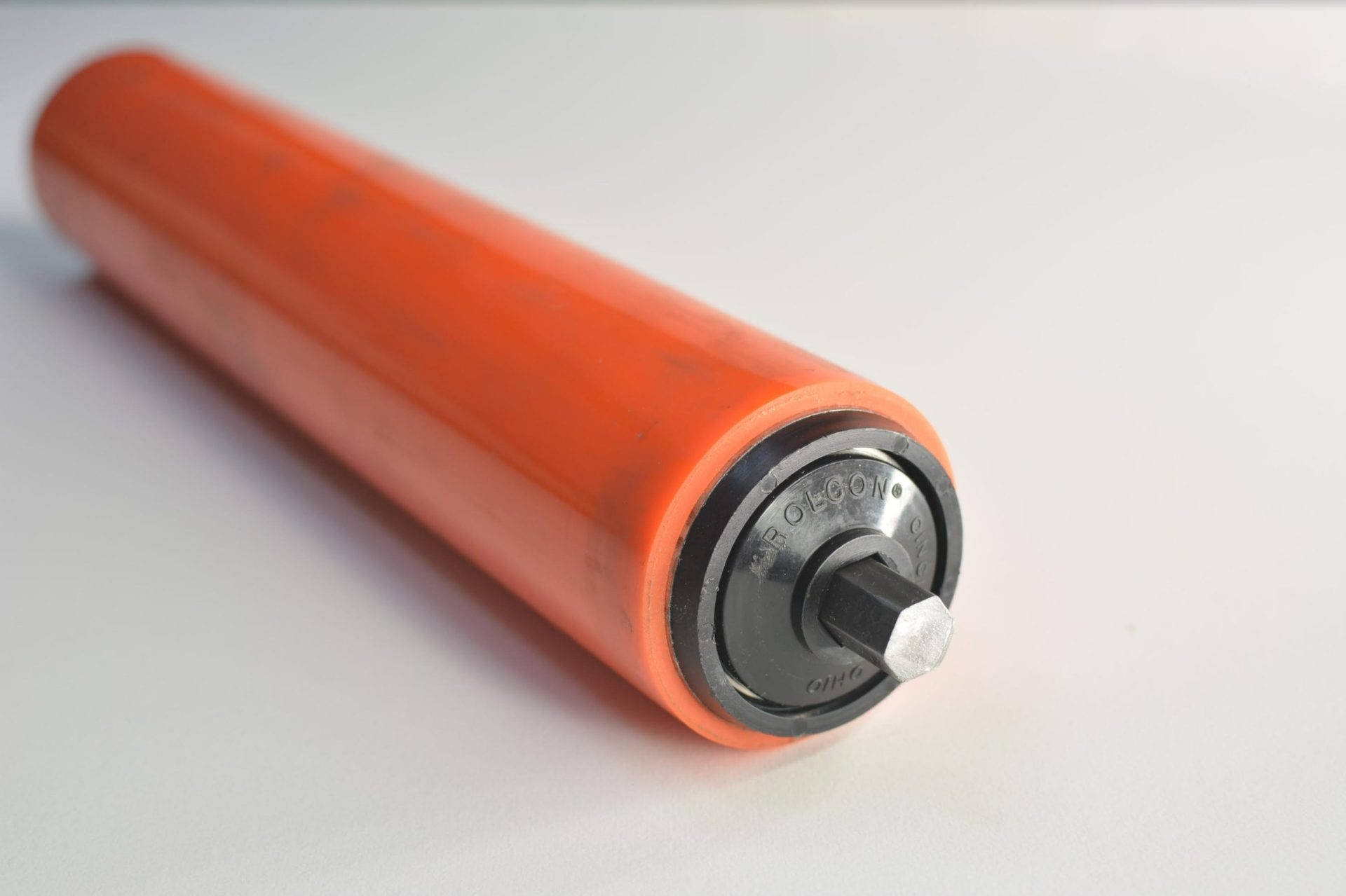 a polyurethane covered replacement conveyor roller from Rolcon